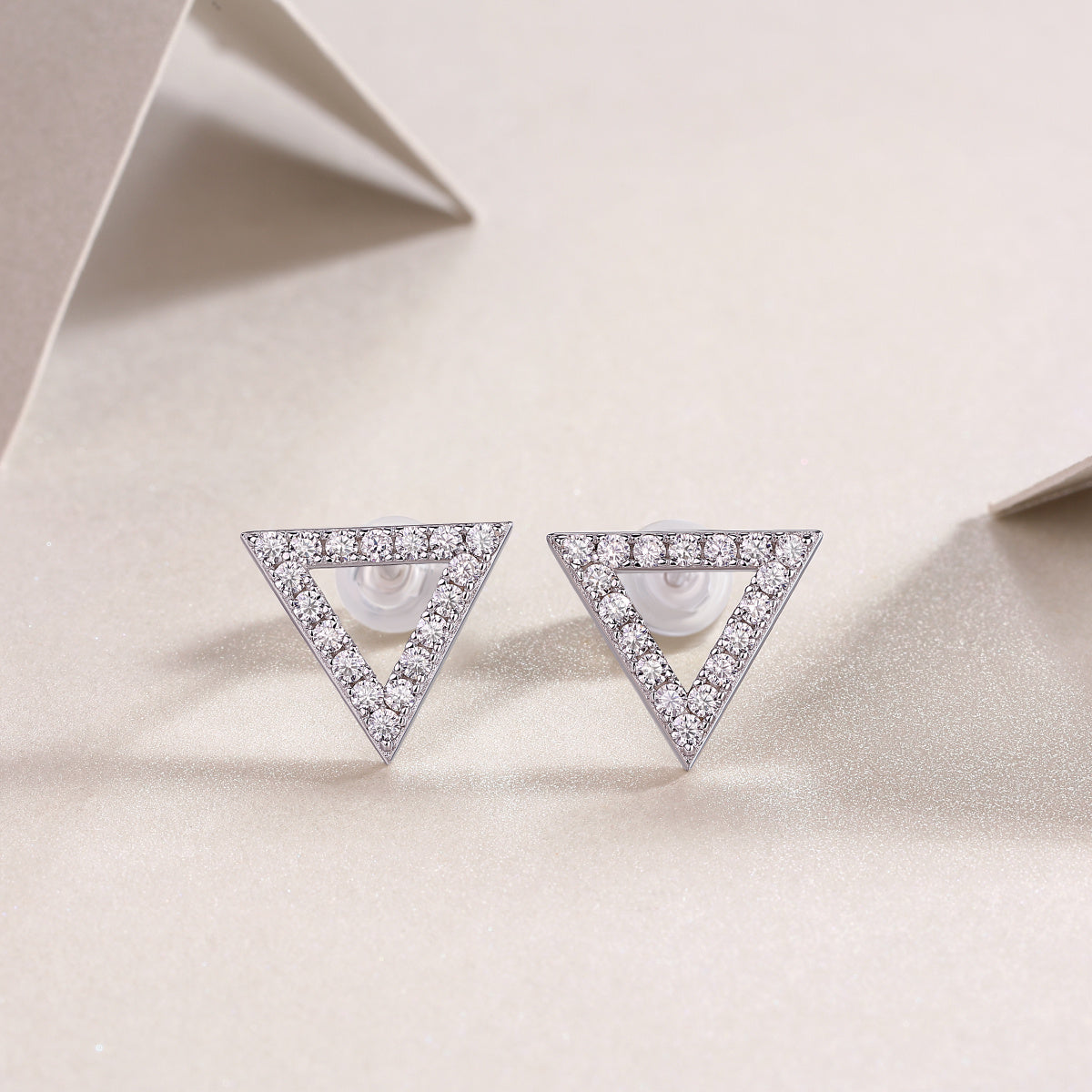 Unique - Set With Moissanite S925 Sterling Silver And Platinum-plated Stud Earrings, Fashionable, Trendy And Affordable Jewelry Weloria