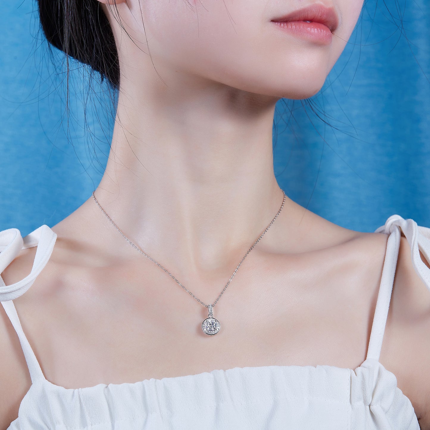 Dark Night Elf - A Fashionable And Luxurious Diamond Jewelry Pendant Set With 1-carat Moissan Diamond S925 Sterling Silver And Platinum Plating Weloria