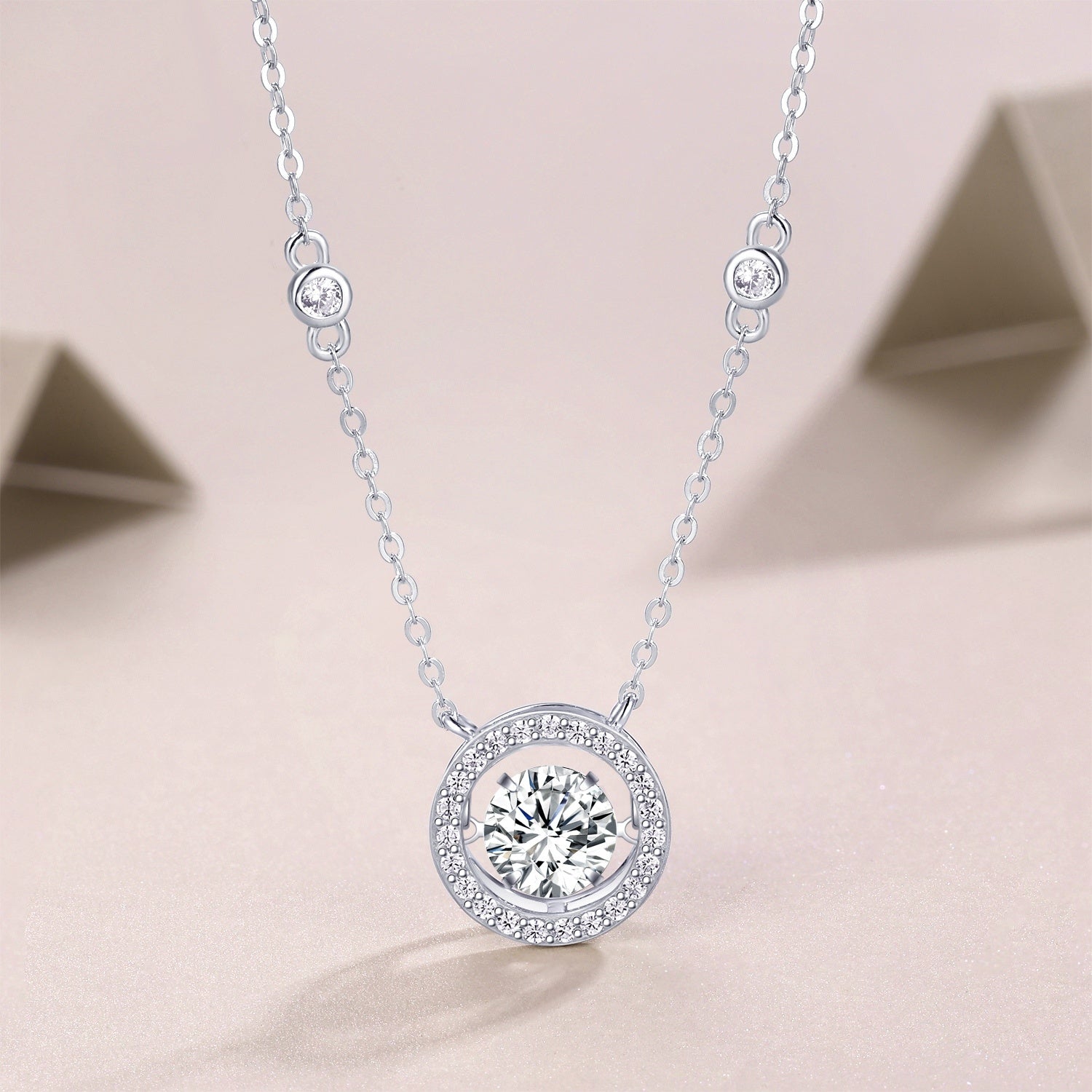 Mobius - A Fashionable And Luxurious Diamond Jewelry Piece Set With 1-carat Moissanite S925 Sterling Silver And Platinum-plated Pendant Weloria
