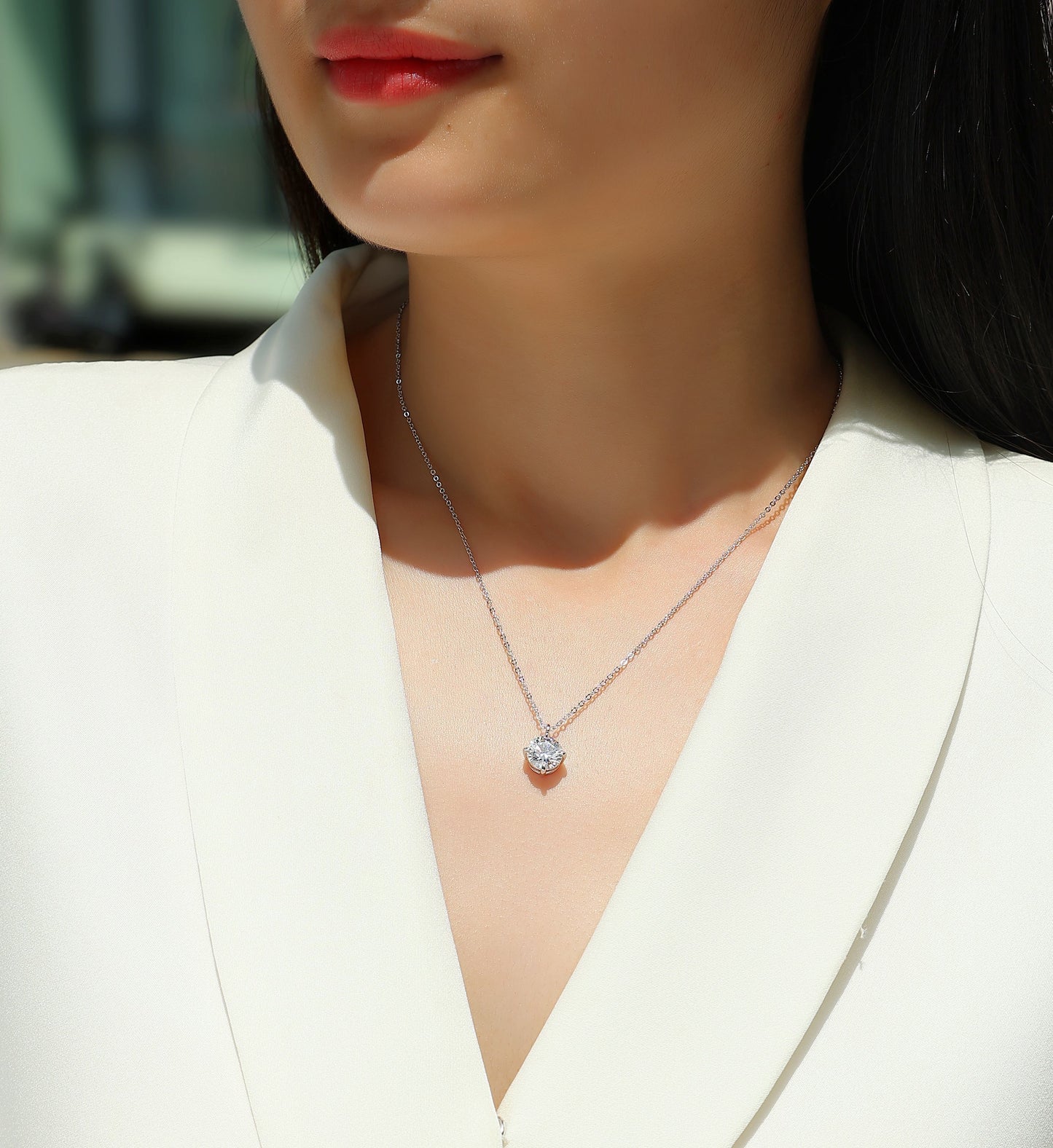 Round And Smooth - A Fashionable And Luxurious Diamond Jewelry Piece Set With 2-carat Moissan Diamonds, S925 Sterling Silver And Platinum-plated Pendant Weloria