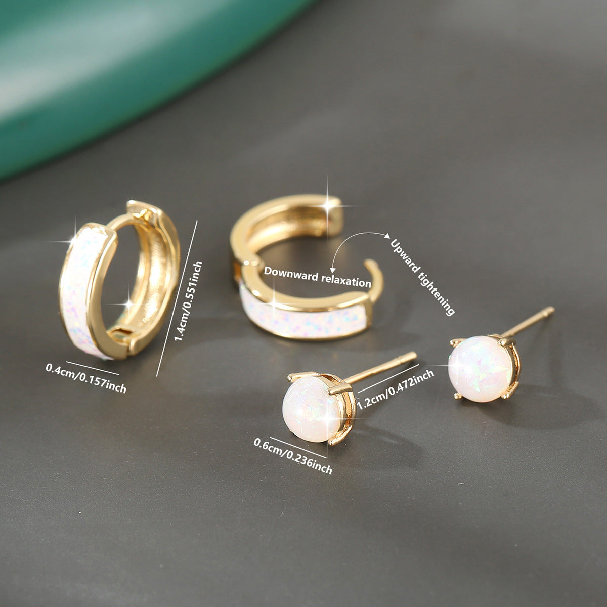 Luxury Temperament Copper Inlaid Opal Round Ear Clip Weloria