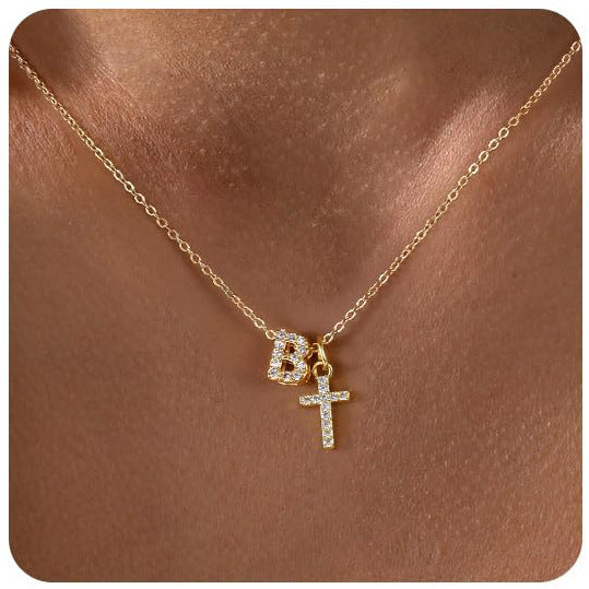 European And American Zircon Inlaid 26 Letter Necklace With Diamonds Weloria