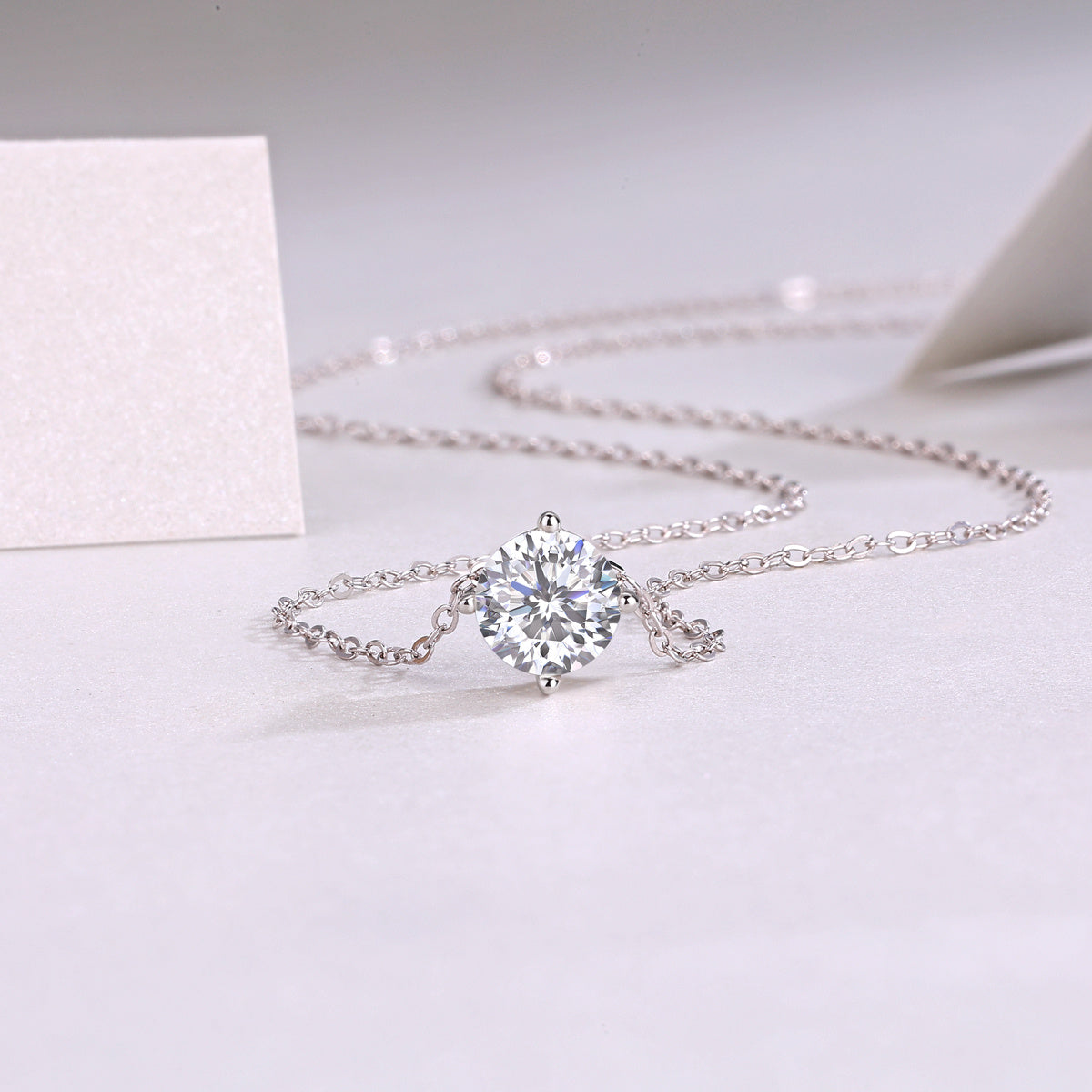 True Heart - A Fashionable And Luxurious Diamond Jewelry Pendant Set With 1-carat Moissan Diamond S925 Sterling Silver Weloria