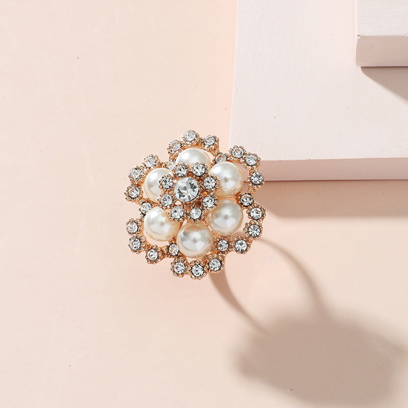 Simple Retro Fashion Refined Rhinestone Pearl Flower Ring Weloria