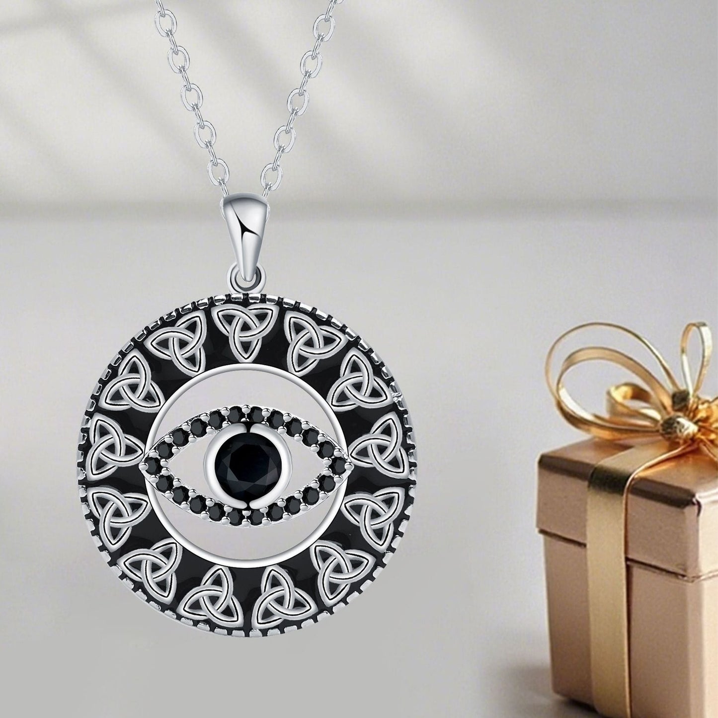 Devil's Eye Necklace Light Luxury Minority High Sense Weloria