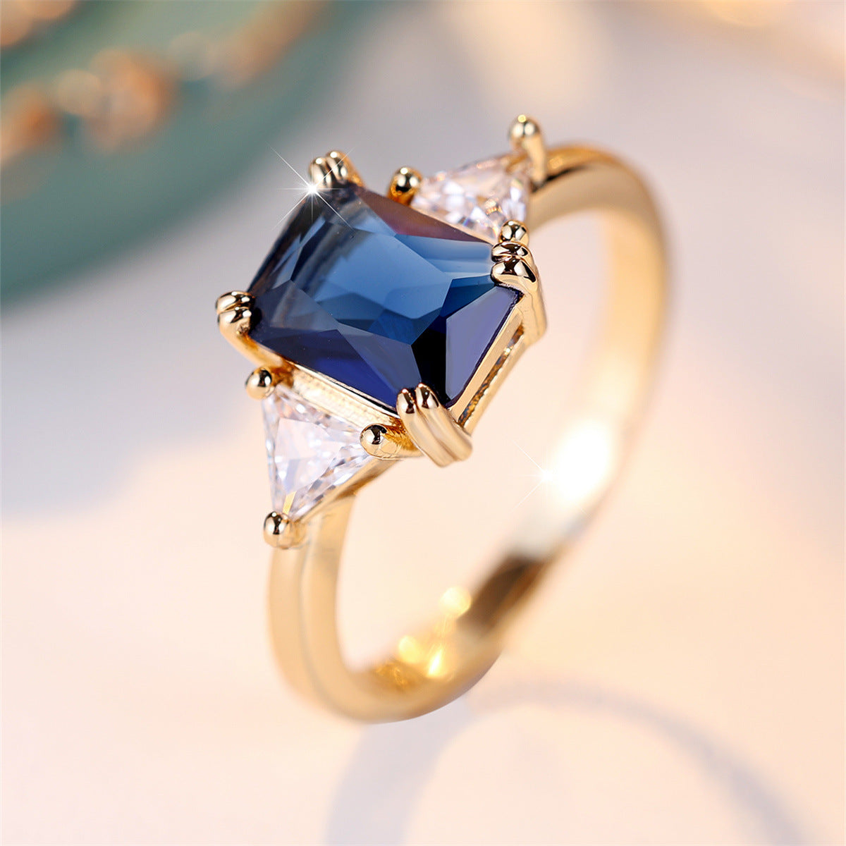 Ladies New Rectangular Fashion Simple Ring Weloria