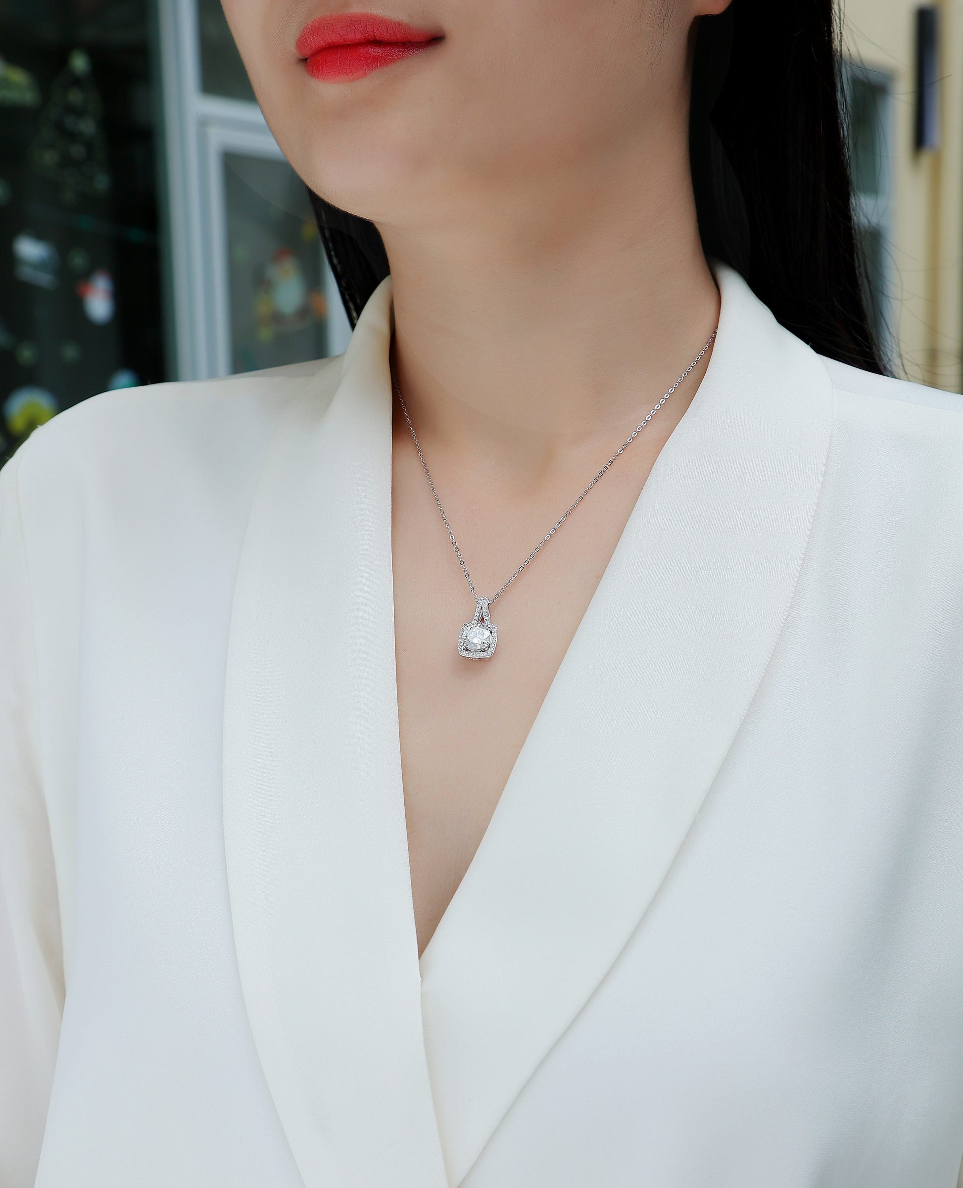 Small Square Diamond - A Fashionable And Luxurious Diamond Jewelry Piece Set With 2-carat Moissanite S925 Sterling Silver And Platinum-plated Pendant Weloria
