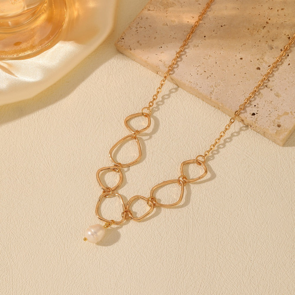 Light Luxury Irregular With Personality Circle And Pearl Necklace For Women Weloria