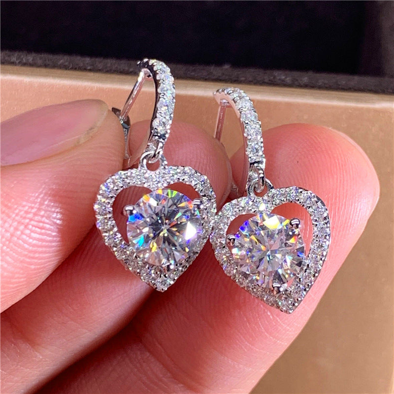 Heart-shaped Six-claw Inlaid Zircon Earrings Weloria