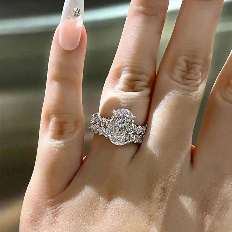 Affordable Luxury Fashion Large Zircon Women's Ring Weloria