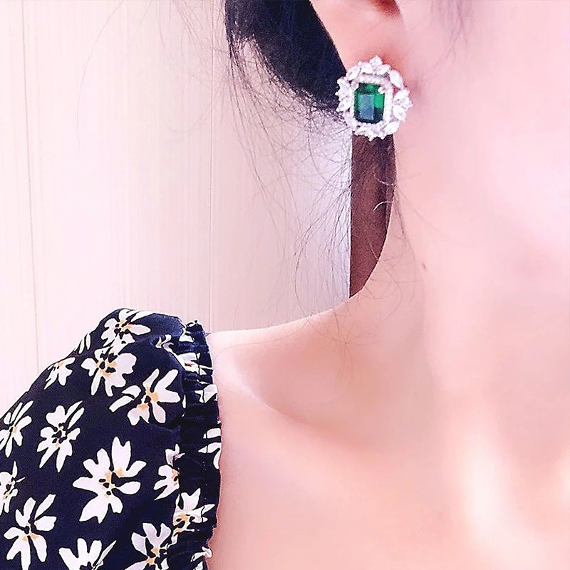 Full Diamond Inlaid Rectangular Rhinestone Flower Ear Studs Weloria