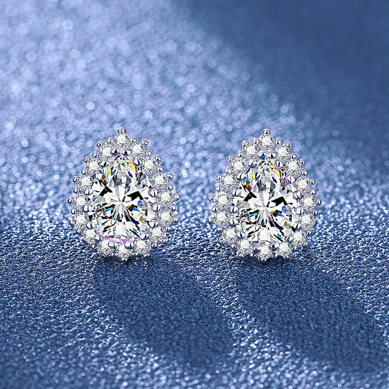 Heart-shaped Six-claw Inlaid Zircon Earrings Weloria