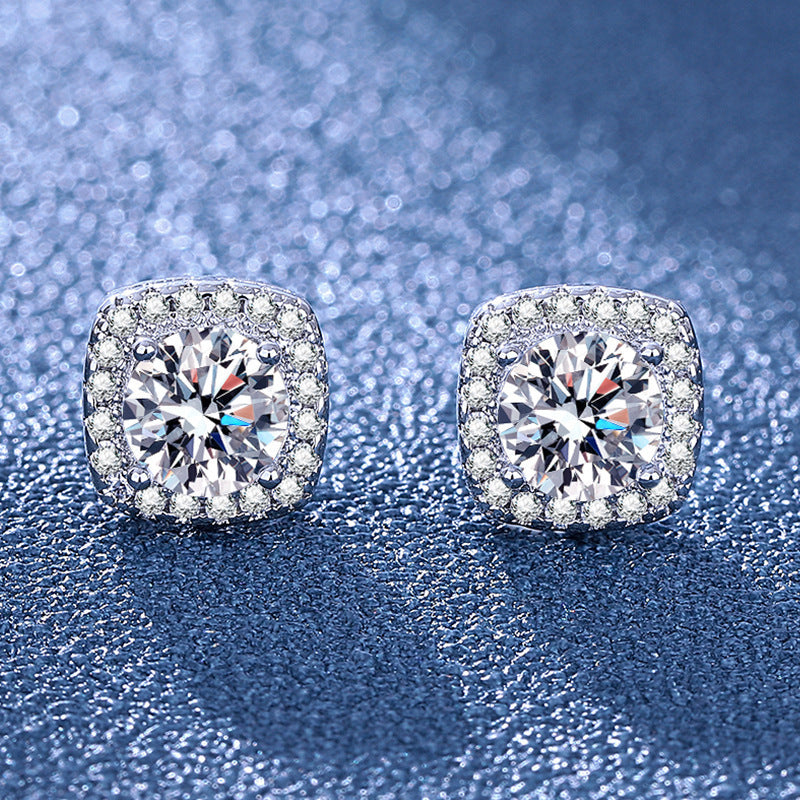 Heart-shaped Six-claw Inlaid Zircon Earrings Weloria
