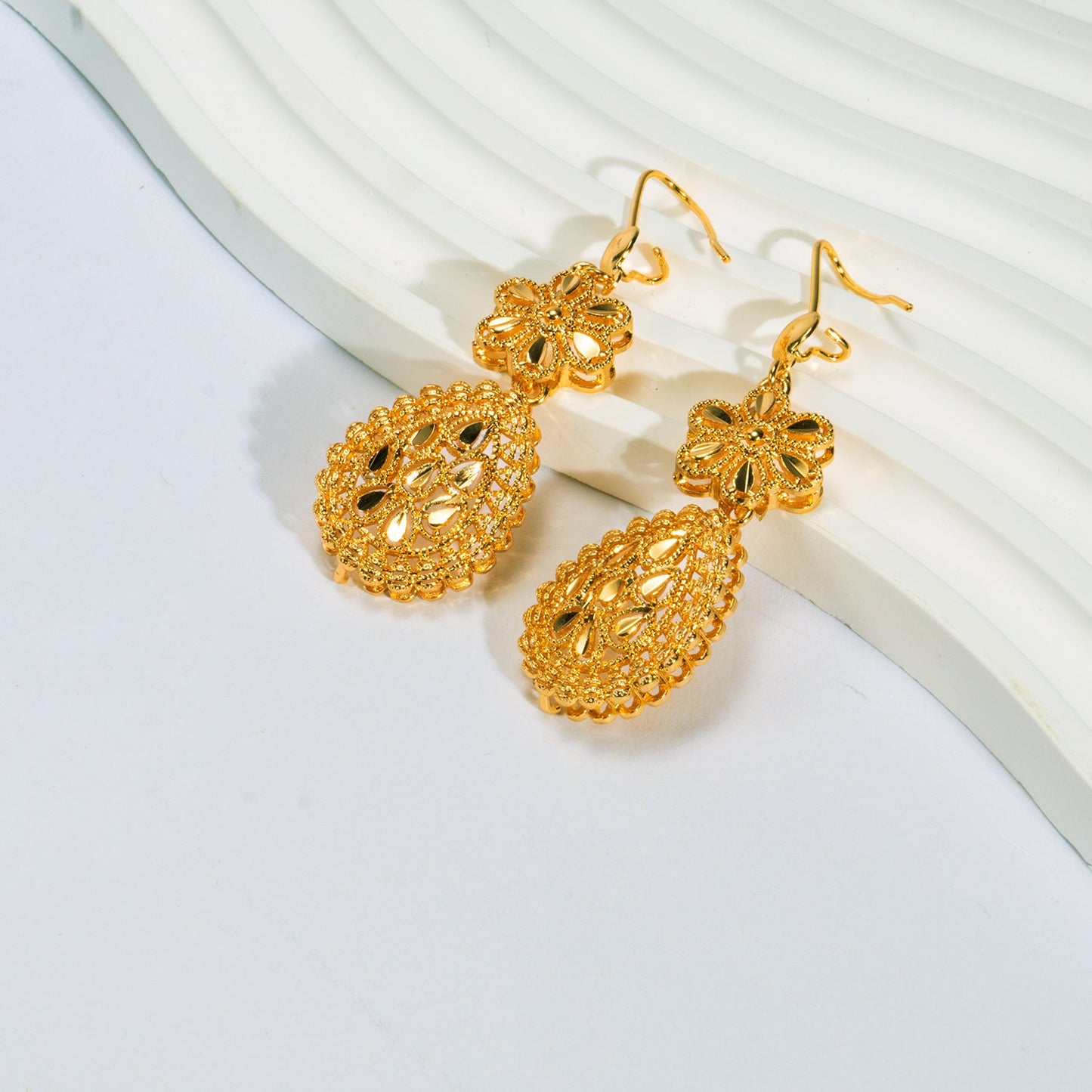 24K Gold Plated Bridal Necklace Two-piece Earrings Set India Dubai Weloria