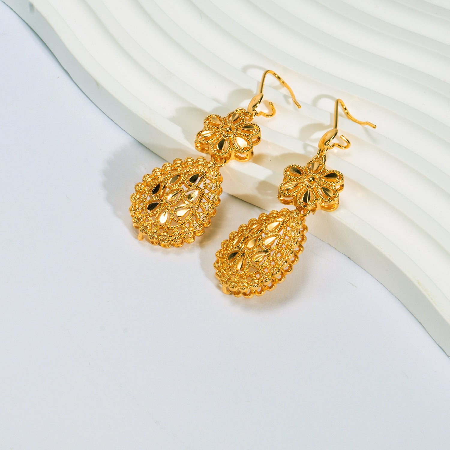 24K Gold Plated Bridal Necklace Two-piece Earrings Set India Dubai Weloria