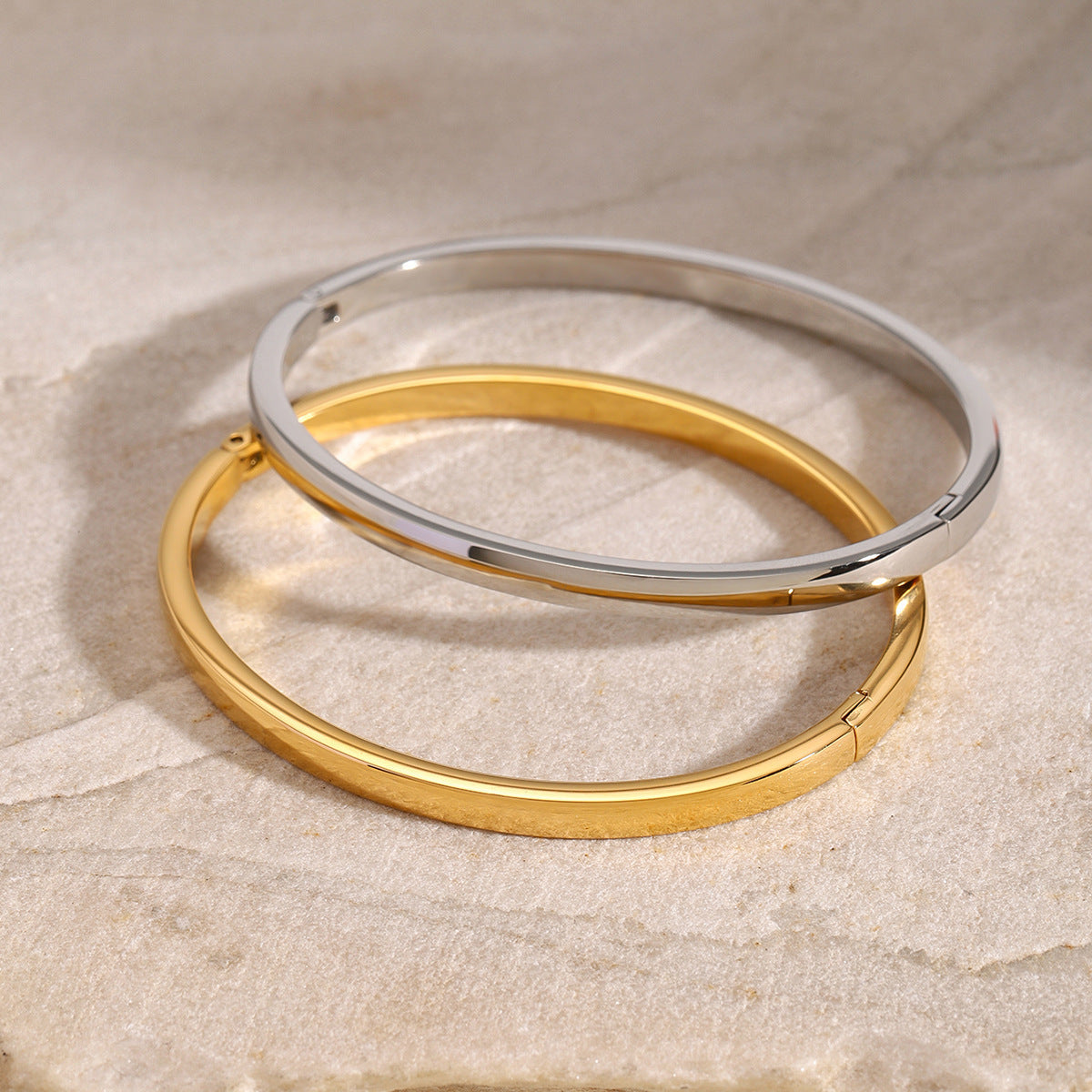 Fashionable All-match Stainless Steel Gold-plated Glossy Bracelet Does Not Fade Weloria