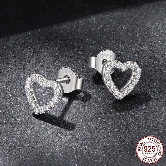 S925 Loving Heart In Sterling Silver Moissanite Stud Earrings Weloria
