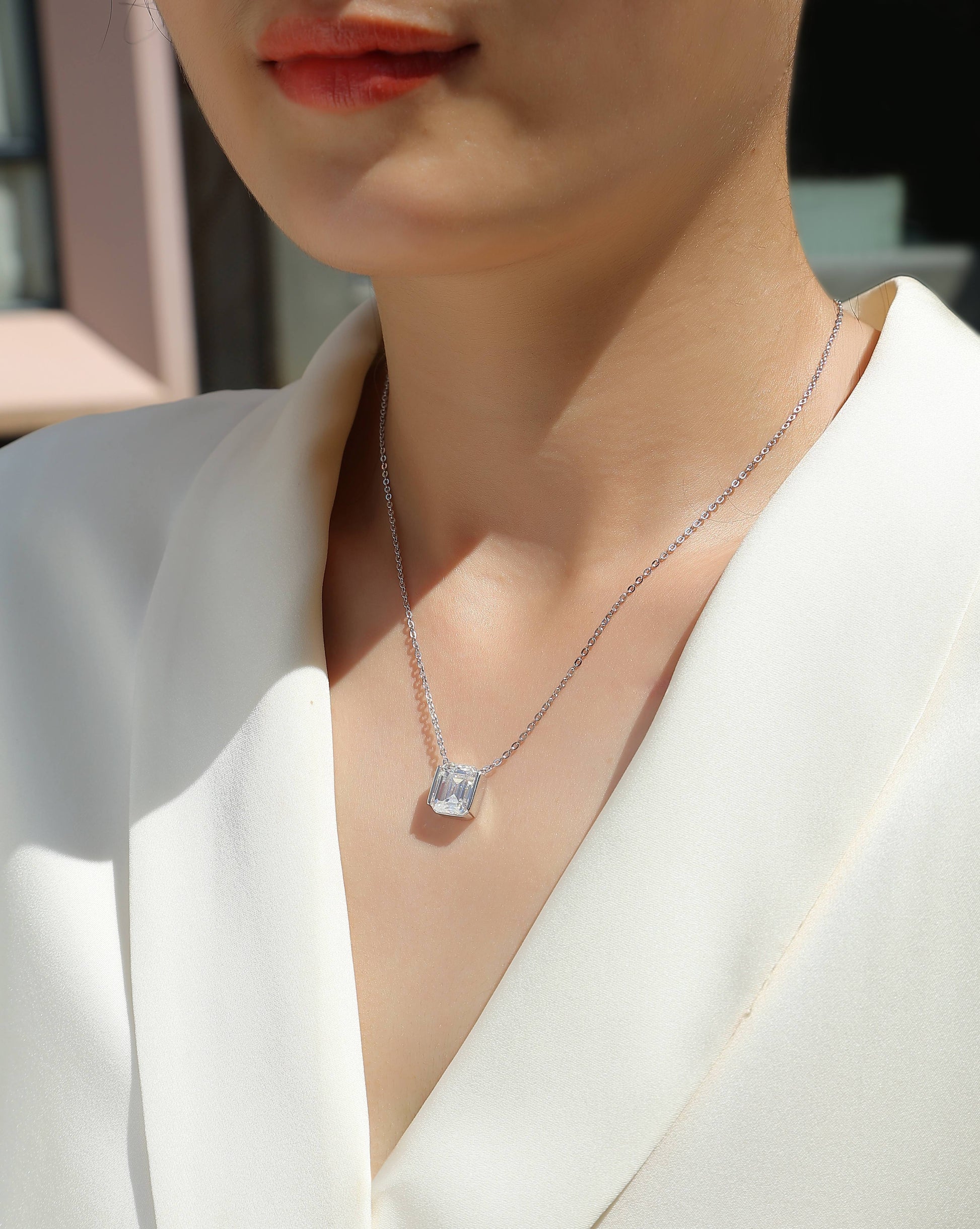 The Brilliance In A Small Space - A Fashionable Jewelry Pendant Set With Moissanite S925 Sterling Silver And Platinum-plated Diamond, Moissanite Silver Jewelry Weloria