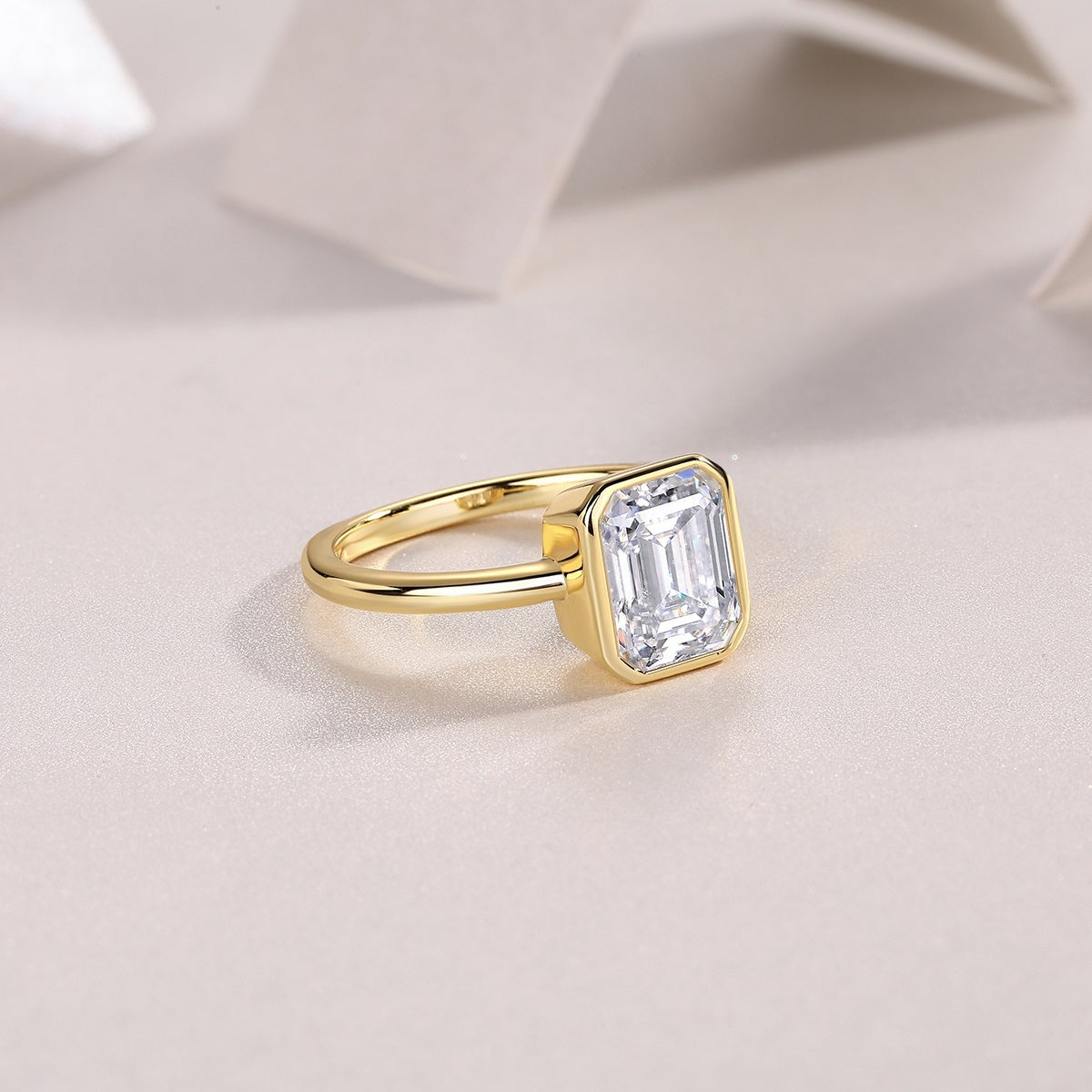 Pagoda - A Fashionable Diamond Jewelry Piece Set With Moissanite S925 Sterling Silver And Gold-plated Diamond Ring Weloria