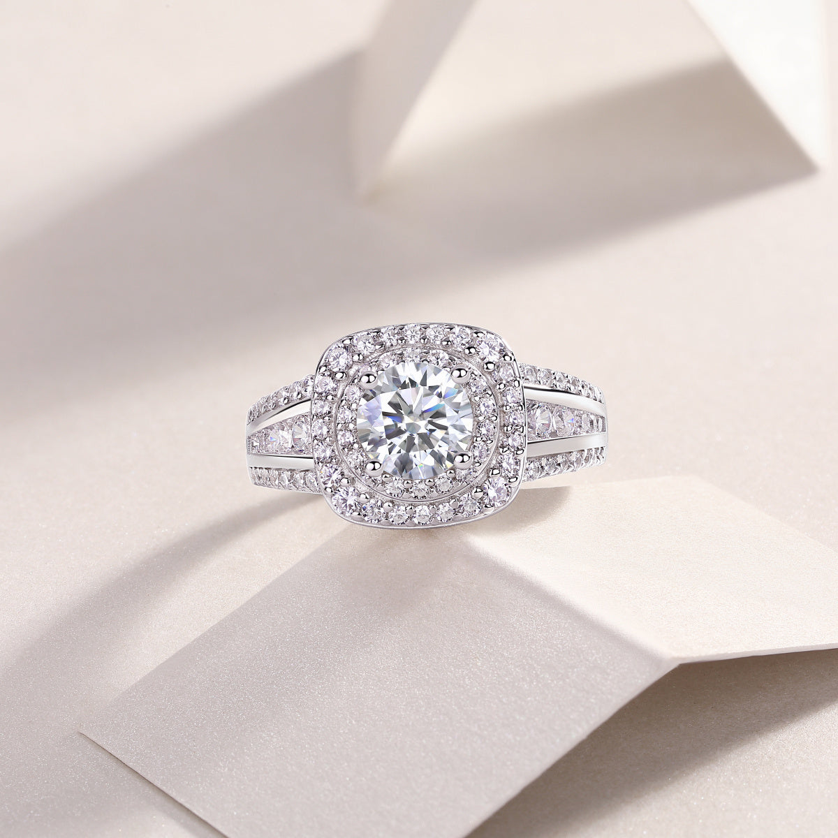 Starry Sky Crown - A Fashionable Jewelry Ring Set With 1-carat Moissan Diamond S925 Sterling Silver And Platinum-plated Diamond Weloria