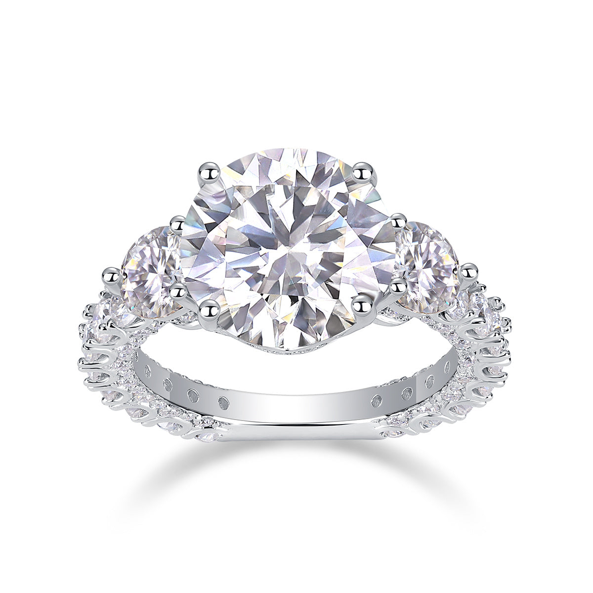 Three-diamond Brilliance - A Fashionable And Luxurious Jewelry Piece Set With 5-carat Moissanite S925 Sterling Silver And Platinum-plated Diamond Weloria