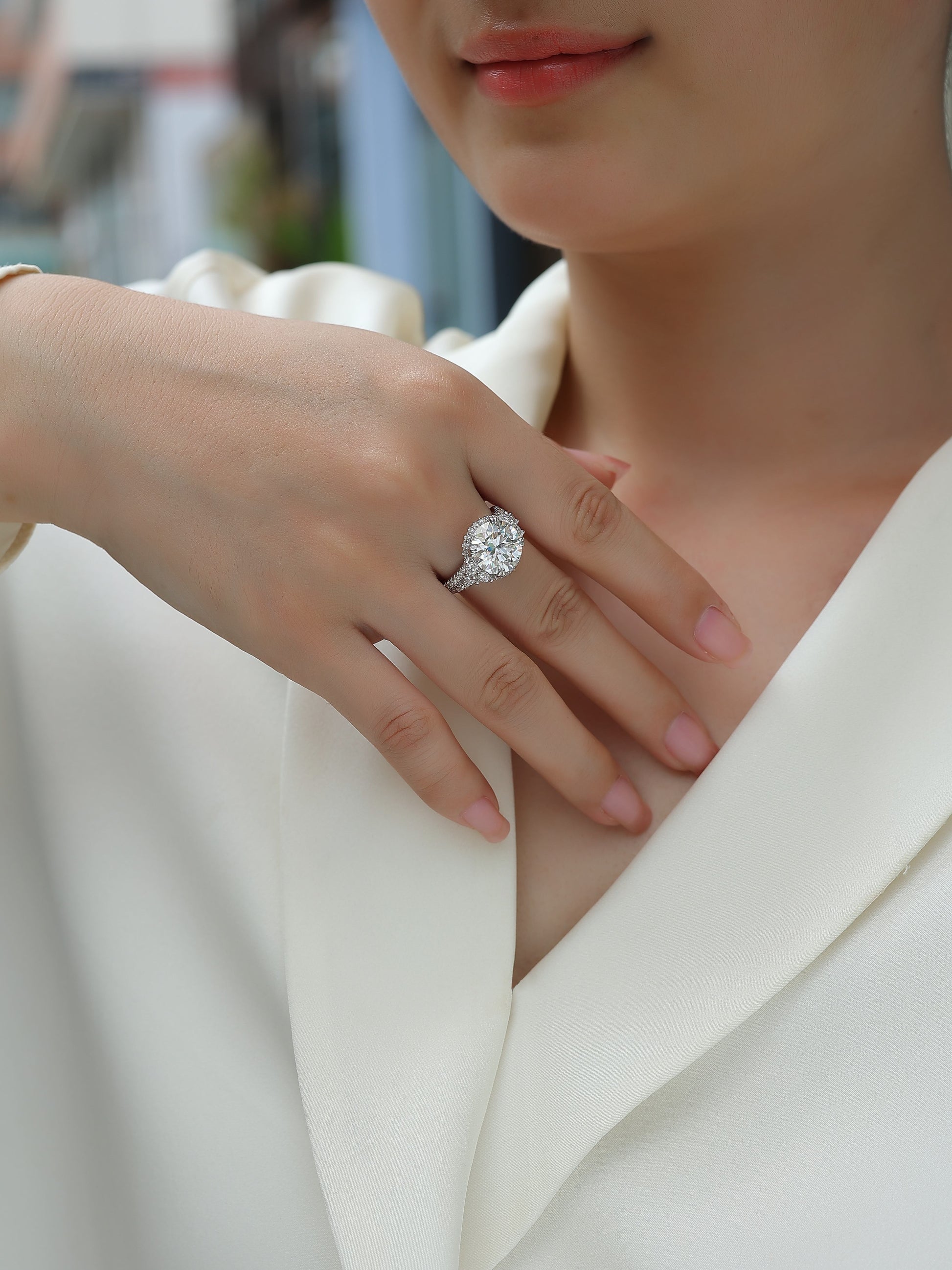 Dance With Youth - A Fashionable And Luxurious Jewelry Accessory Set With 5-carat Moissan Diamond S925 Sterling Silver And Platinum-plated Diamond Weloria