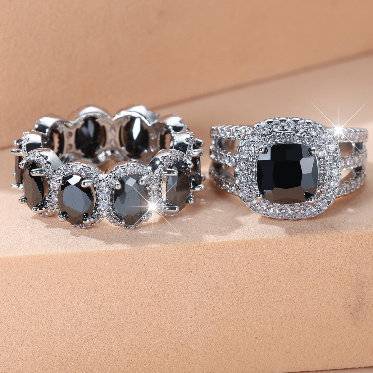 Egg-shaped Full Circle Micro Inlaid Zircon Ring Set Weloria