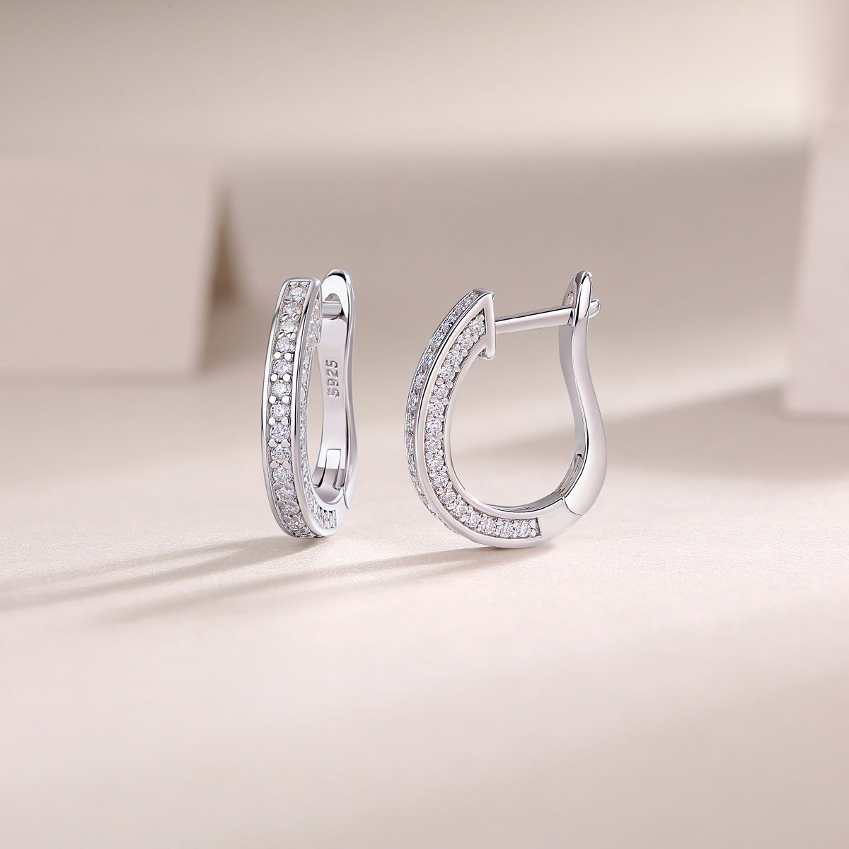 Highlight - S925 Moissanite Sterling Silver Earrings With Platinum-plated Stud Earrings, Fashionable, Trendy And Affordable Diamond Jewelry Weloria