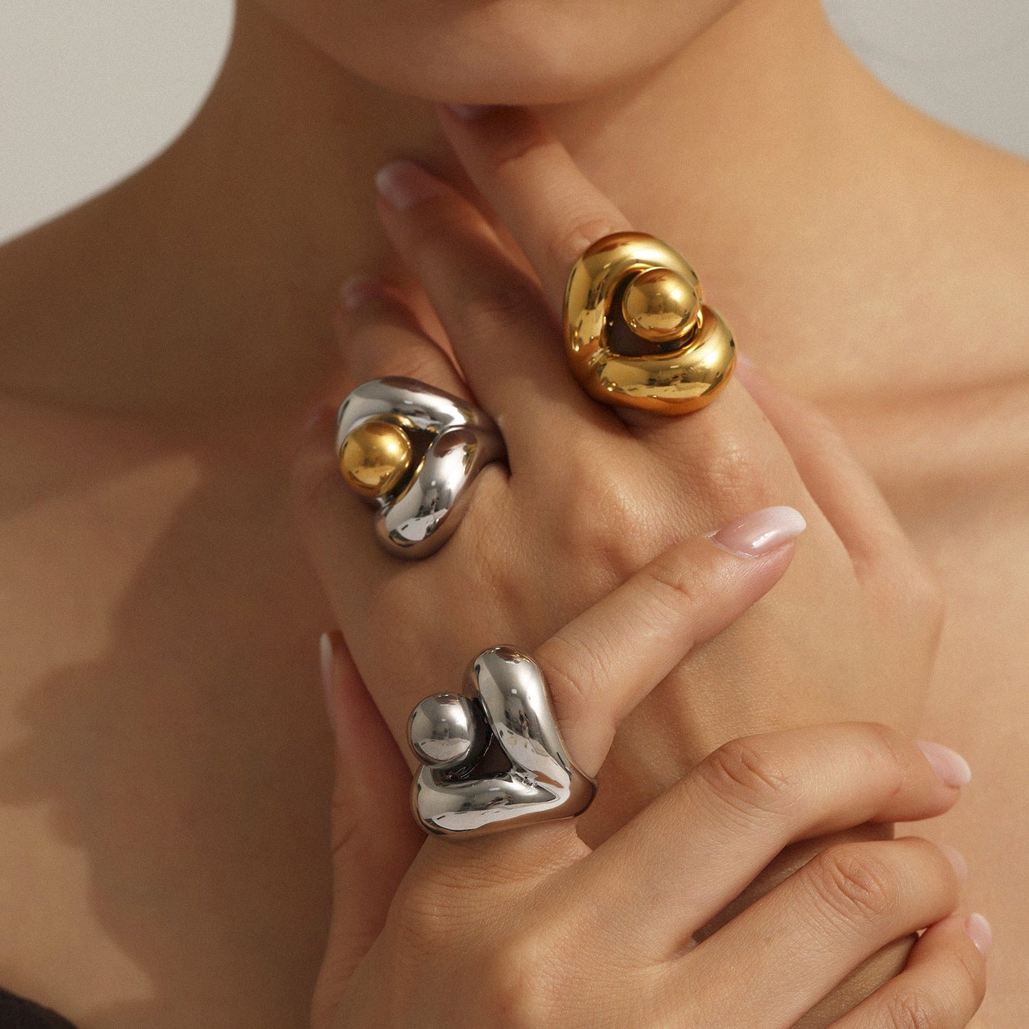 18K Real Gold Fashion Conspicuous Index Finger Ring Weloria