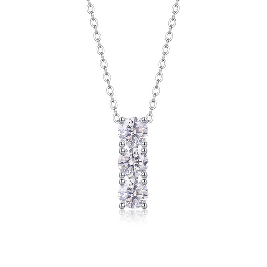 Round - A Fashionable And Luxurious Diamond Jewelry Pendant Set With 0.5-carat Moissan Diamonds, S925 Sterling Silver And Platinum Plating Weloria