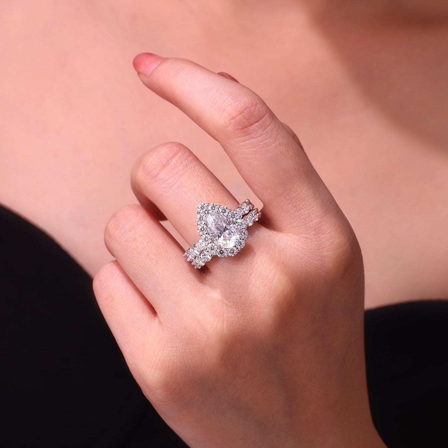 Devoted Dew - Fashionable Men's And Women's Ring And Ring Jewelry Set With Moissanite S925 Sterling Silver And Platinum-plated Diamond. Weloria