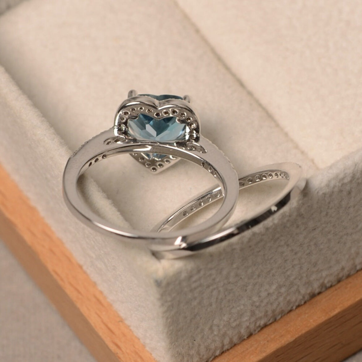 Blue Heart Zircon Ring Fashion Women Ornament Weloria