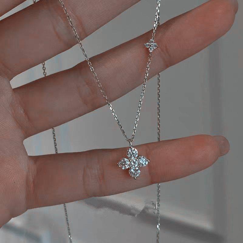 Fashion Temperament Clover Clavicle Chain Female Weloria