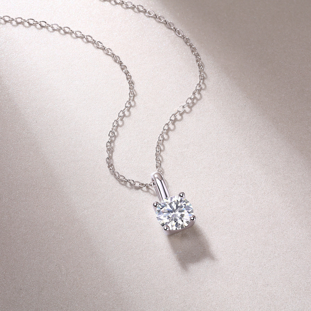 Encounter - A Fashionable And Luxurious Diamond Jewelry Pendant Set With 1-carat Moissan Diamond S925 Sterling Silver Weloria
