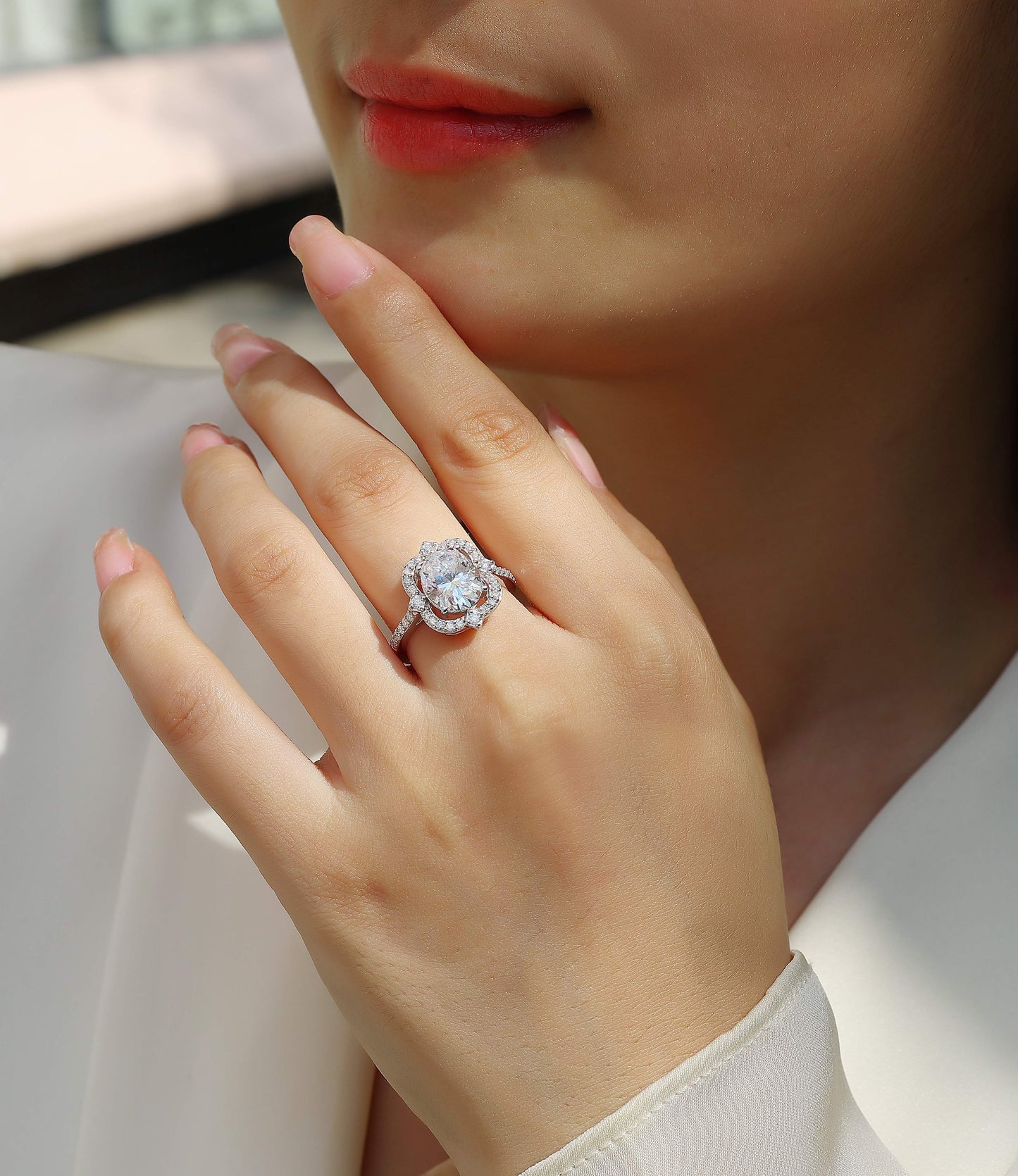 Camellia - A Fashionable Jewelry Ring Set With Moissanite S925 Sterling Silver And Gold-plated Diamond Weloria