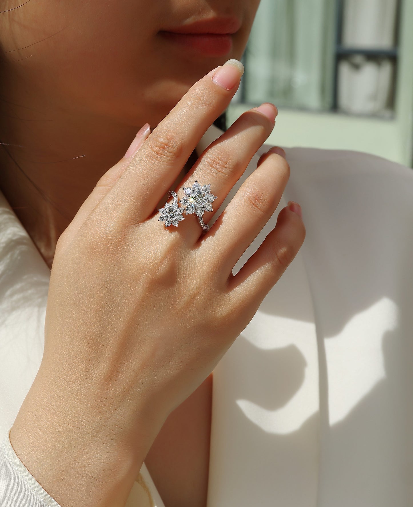Petal Morning Dew - A Fashionable Diamond Jewelry Piece Set With 1-carat Moissanite S925 Sterling Silver And Platinum Diamond Ring Weloria