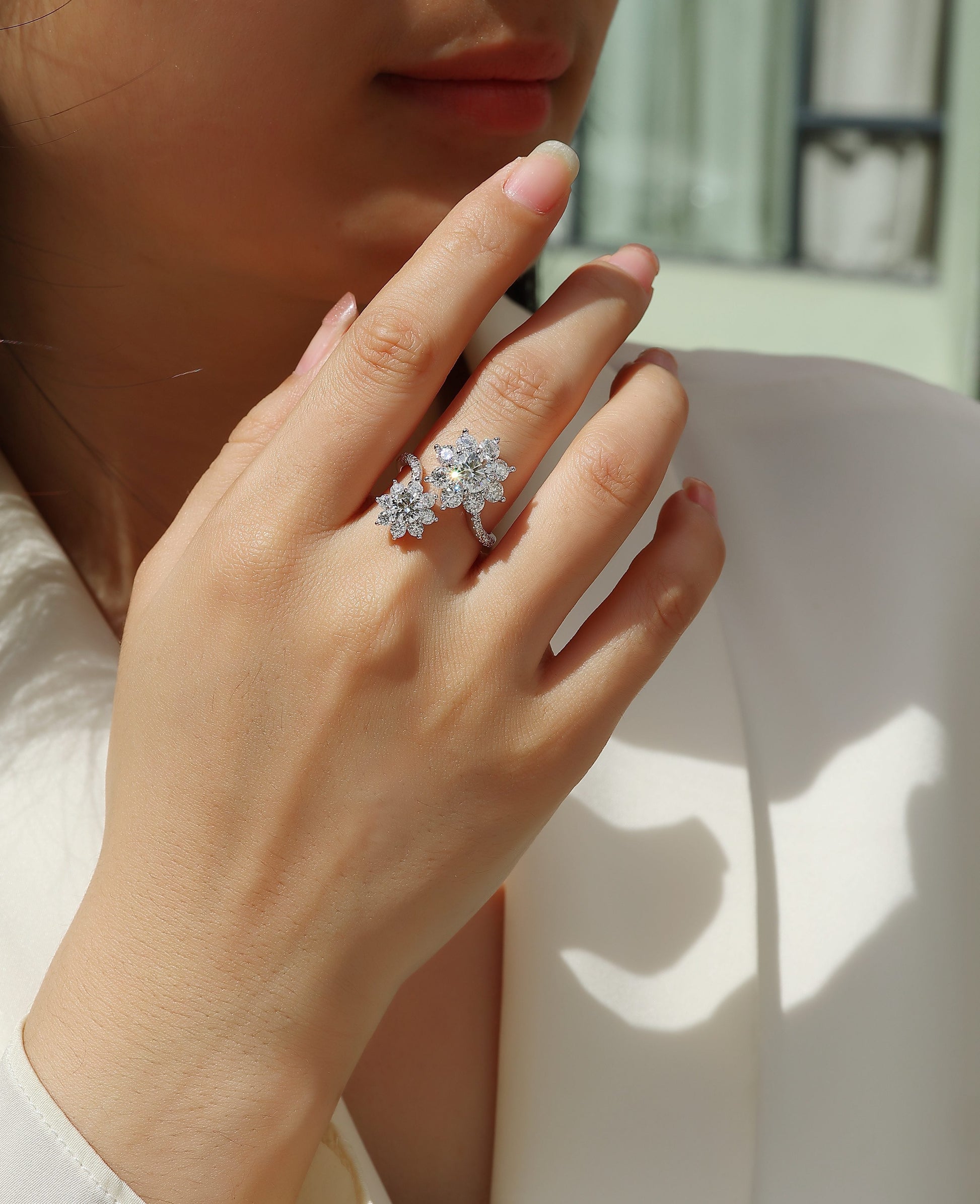 Petal Morning Dew - A Fashionable Diamond Jewelry Piece Set With 1-carat Moissanite S925 Sterling Silver And Platinum Diamond Ring Weloria