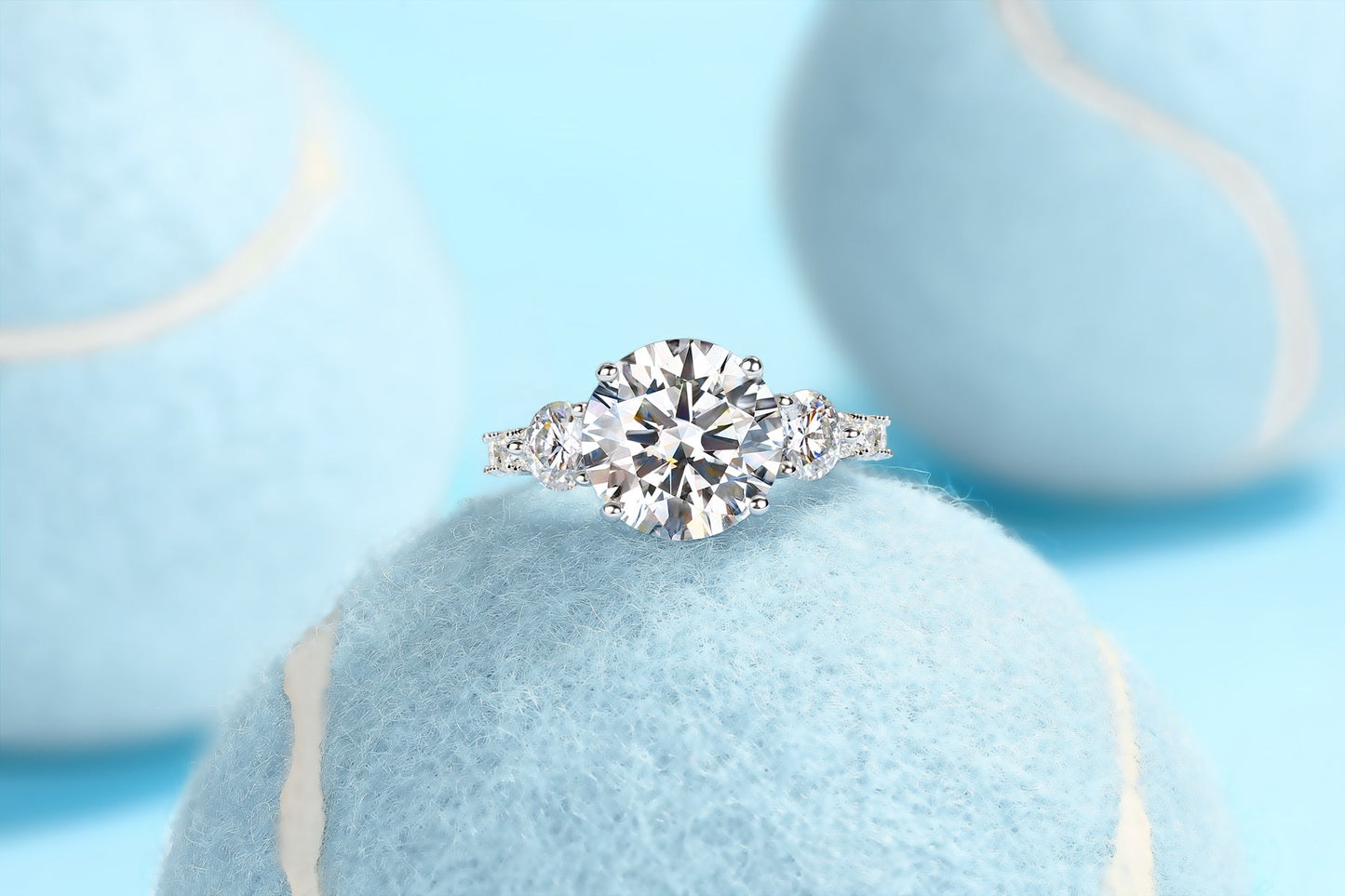 Three-diamond Brilliance - A Fashionable And Luxurious Jewelry Piece Set With 5-carat Moissanite S925 Sterling Silver And Platinum-plated Diamond Weloria