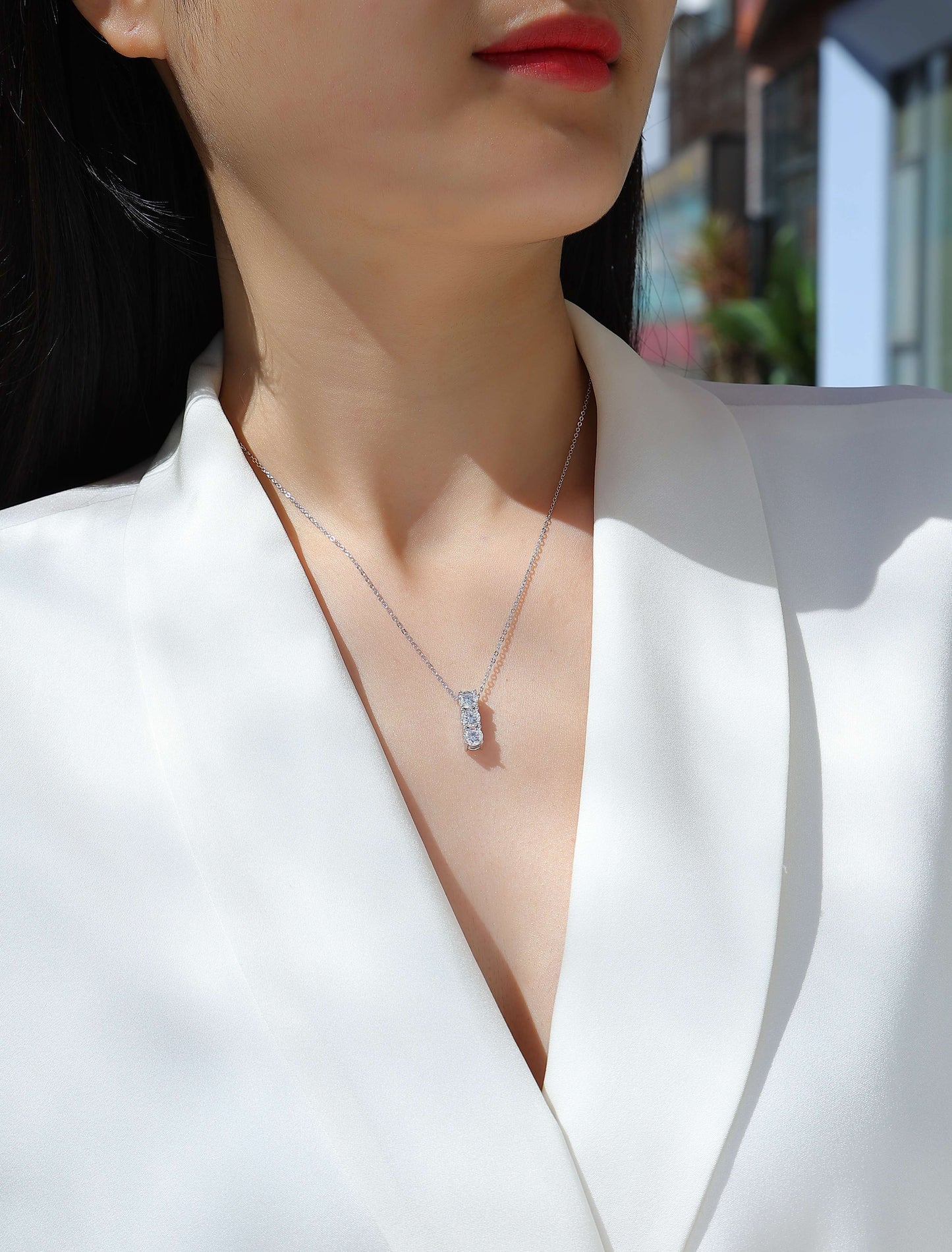 Round - A Fashionable And Luxurious Diamond Jewelry Pendant Set With 0.5-carat Moissan Diamonds, S925 Sterling Silver And Platinum Plating Weloria