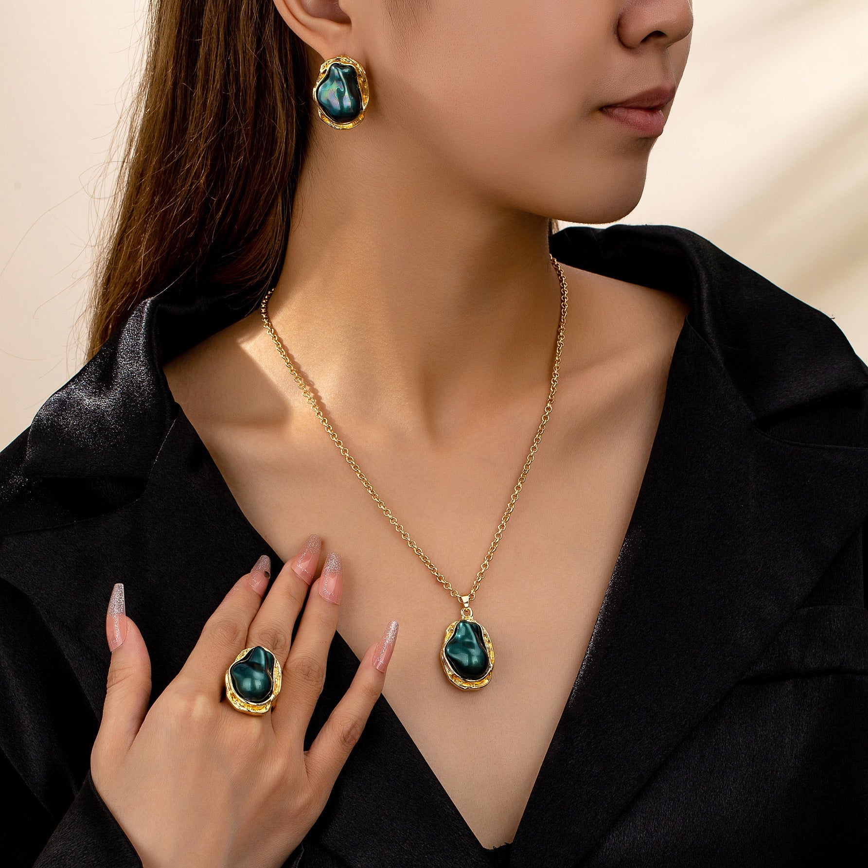 Retro Green Irregular Inlaid Imitation Pearl Necklace Ear Stud And Ring Weloria
